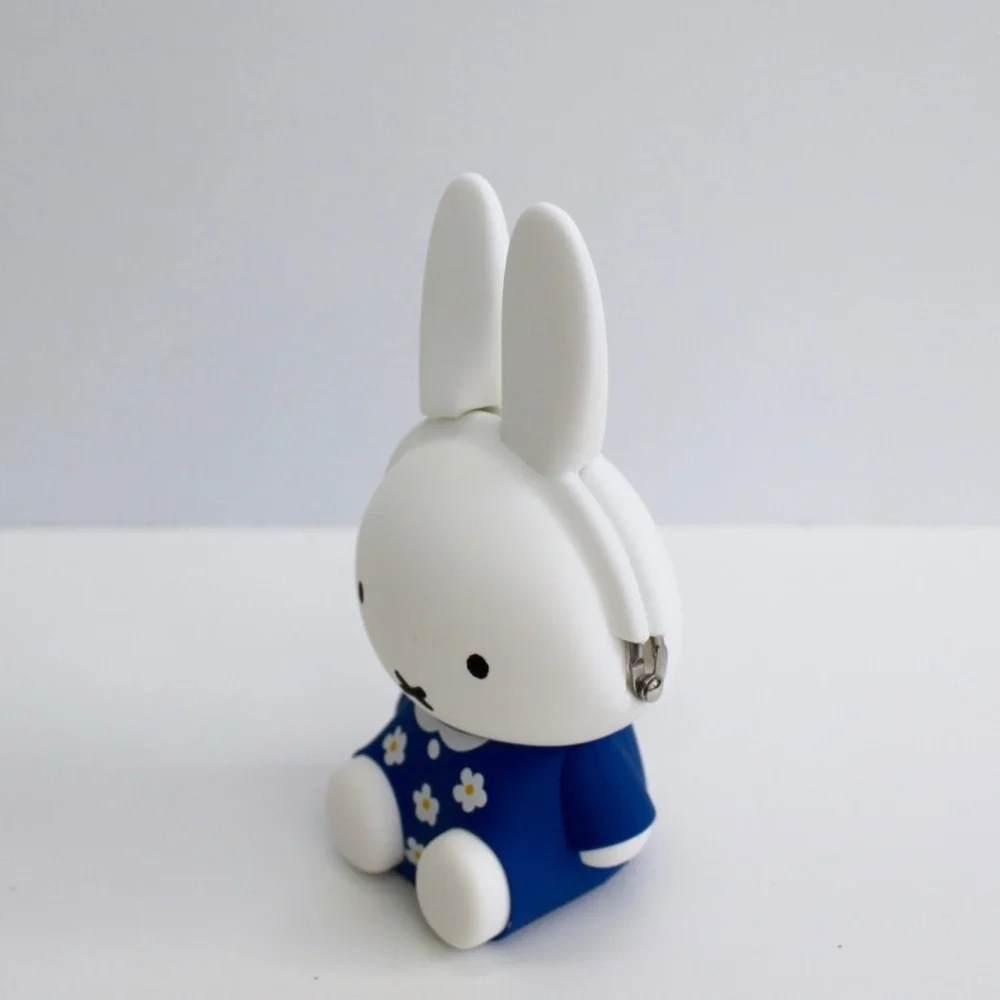 Miffy in Blue Floral Dress 3D Pochi Miffy Shape Silicone Pouch NEW